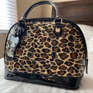 Hello Kitty cheetah purse